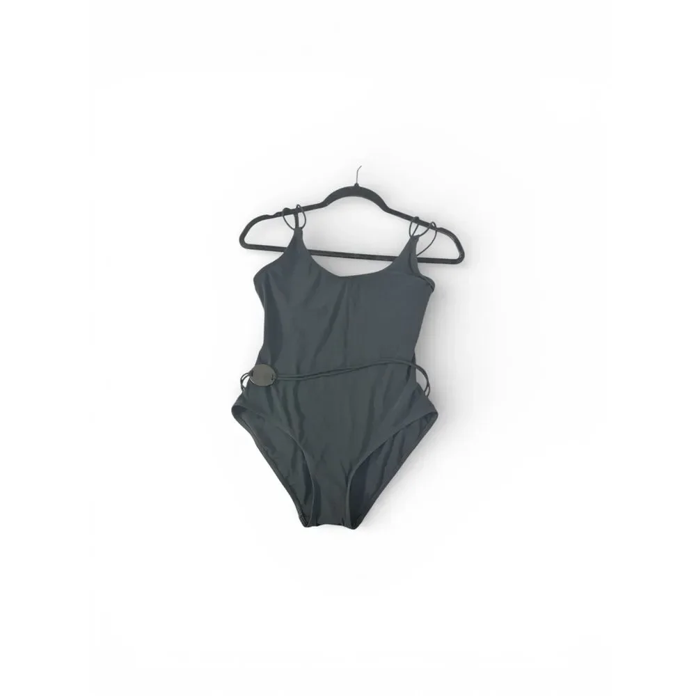 Calvin Klein Black Belted Underwire One-Piece Swimsuit Double Strap Size 10